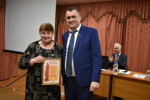 Сход граждан в Татбурнашеве: Новый памятник, ремонт школы и поддержка героев