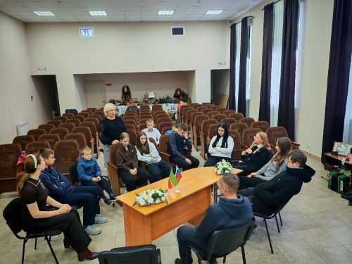 Коргузинские школьники встретились с бойцом СВО