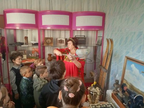 Нижнеуслонские дети побывали на Дне открытых дверей в СДК