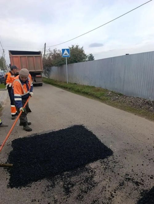 Ямочный ремонт выполнили на четырех улицах Верхнего Услона