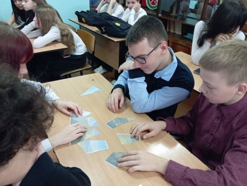 Школьники Верхнего Услона прочли стихи Лермонтова
