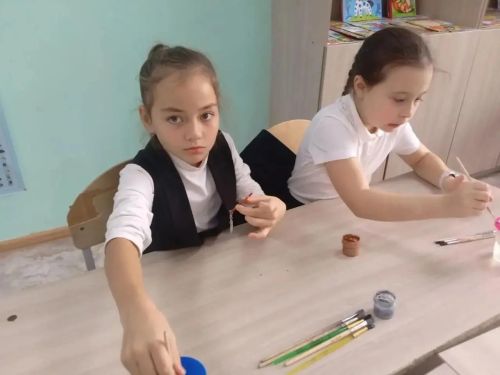 Гимназия балалары Әтиләр көненә әзерләнә