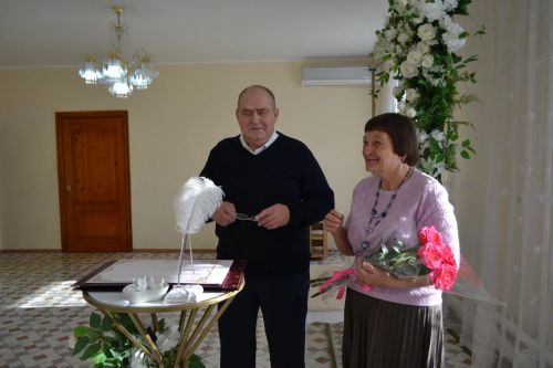 В Верхнем Услоне супруги Грачевы отметили 50-летие совместной жизни