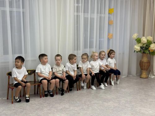 В Верхнеуслонском детсаду «Березка» прошли веселые старты к Дню отца