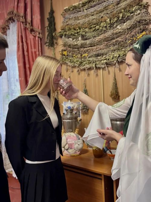 Татар Борнашында татар халкының чәй традицияләре белән таныштылар