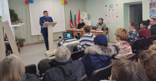 От уличных фонарей до ЛПХ: о чём рассказали жителям Соболевского