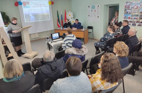 От уличных фонарей до ЛПХ: о чём рассказали жителям Соболевского