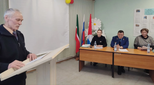 От уличных фонарей до ЛПХ: о чём рассказали жителям Соболевского