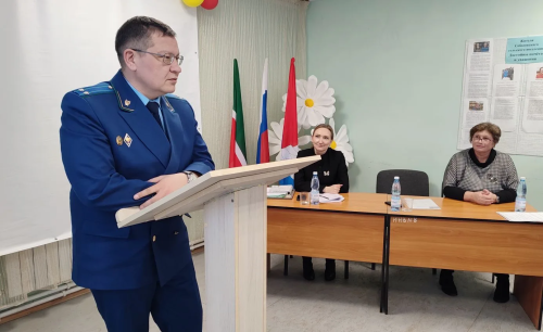 От уличных фонарей до ЛПХ: о чём рассказали жителям Соболевского