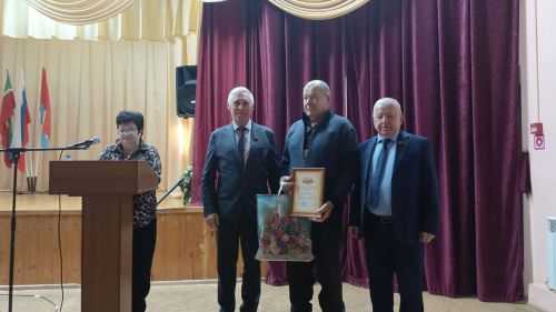 Кильдеево: возрождение храмов, новые дороги и крепкая власть