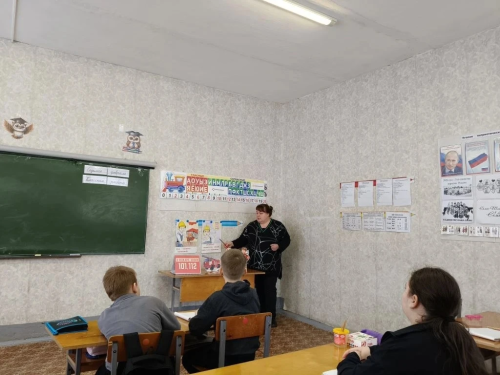Шеланга укучылары янгын сүндергеч белән таныштылар