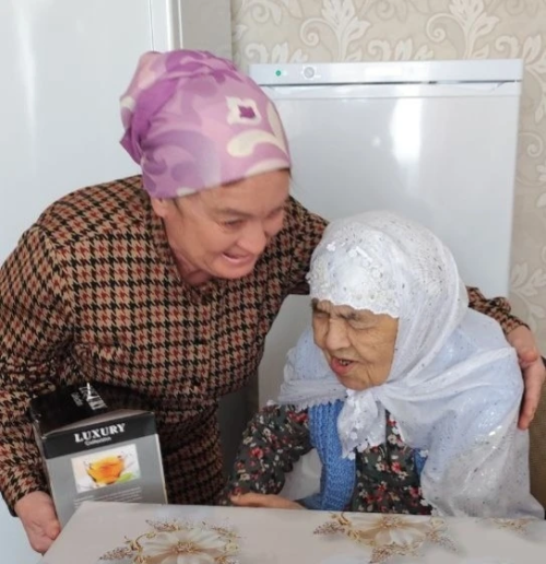 Тыл хезмәтчәне Рауза Кыям кызына 95 яшь