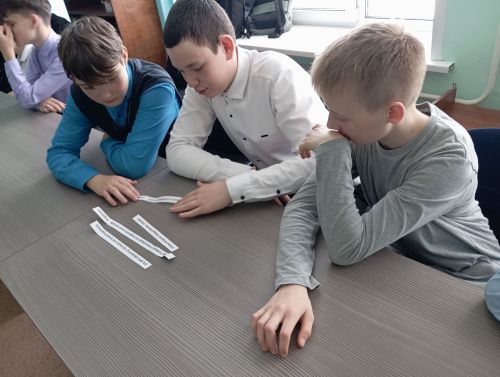 Школьники Верхнего Услона «читали» Тушнову по-новому