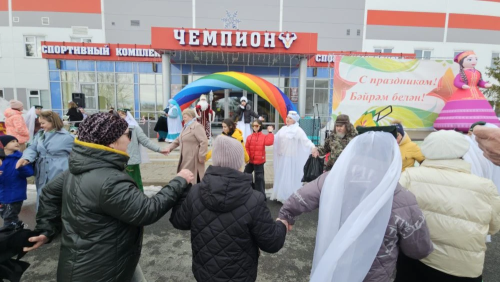 В Верхнем Услоне ярко и весело встретили Навруз