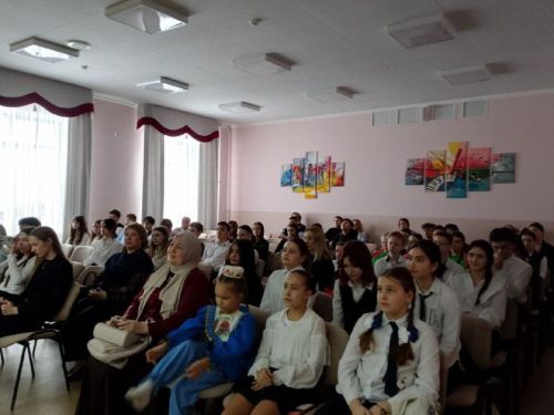 В Верхнем Услоне прошла поэтическая гостиная «Музыка стихов»
