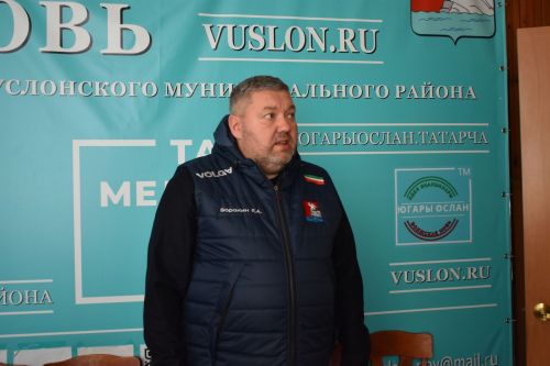 Евгений Варакин поддержал акцию «Подари подписку»