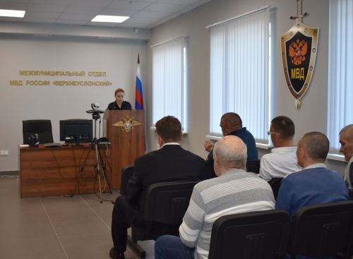Встреча поколений: ветеранов полиции чествовали в Верхнеуслонском отделе