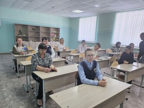 В Верхнем Услоне родители и дети вместе сдали ЕГЭ