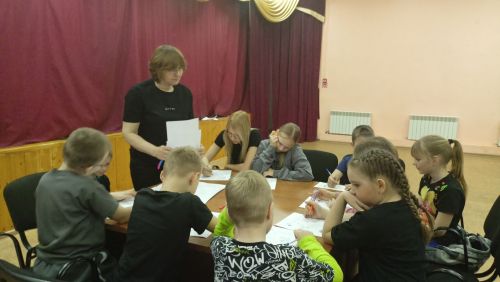 В Кильдееве прошла «Кроссвордомания» для детей на весенних каникулах