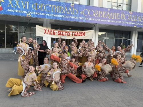 Триумф «Акварели» из Верхнего Услона на главном фестивале республики
