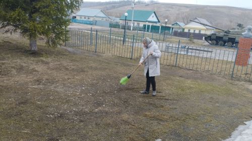 Весна идёт, порядок наводит: продолжается двухмесячник в Верхнеуслонском районе