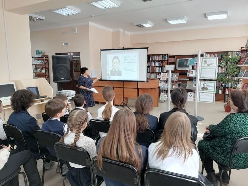 В ритме слова: в Верхнеуслонской библиотеке читали стихи Тукая