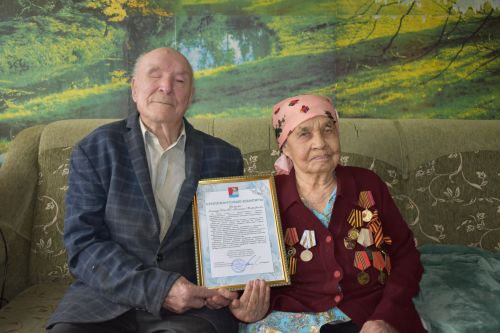 60 лет бриллиантового счастья супругов Ивановых из Набережных Моркваш