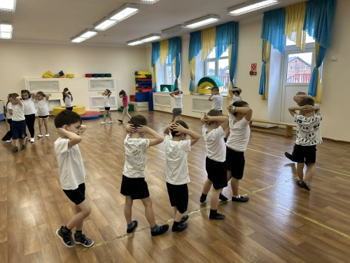 Производственная зарядка в «Солнышке» ко Всемирному дню здоровья