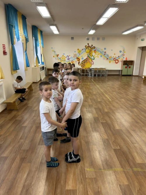 Производственная зарядка в «Солнышке» ко Всемирному дню здоровья