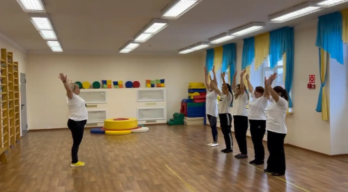 Производственная зарядка в «Солнышке» ко Всемирному дню здоровья