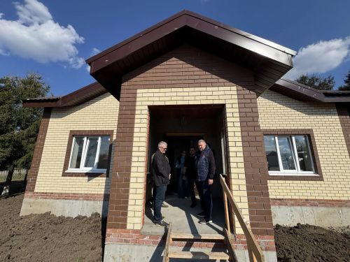 Новое здание администрации в Коргузе проверил глава района Евгений Варакин