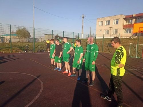 В поселке Октябрьский прошёл товарищеский матч по мини-футболу