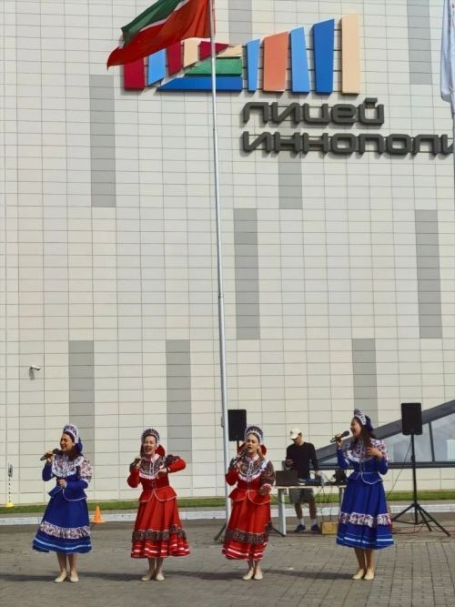 Благотворительная ярмарка объединила людей ради здоровья малышки Майи