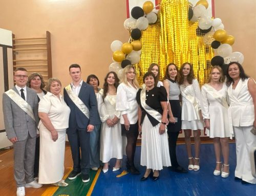 «Последний звонок-2026» в Верхнеуслонском районе (фоторепортаж)