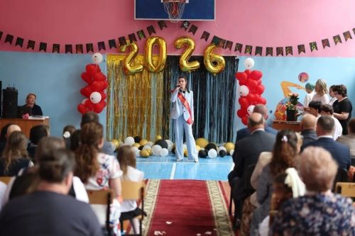 «Последний звонок-2026» в Верхнеуслонском районе (фоторепортаж)