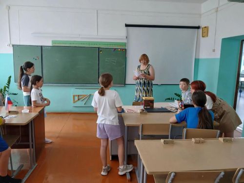 Октябрьский балаларының җәйге көннәре күңелле үтә