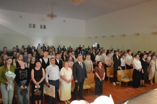 «Путеводная звезда»: 103 верхнеуслонских выпускника взяли курс на взрослую жизнь