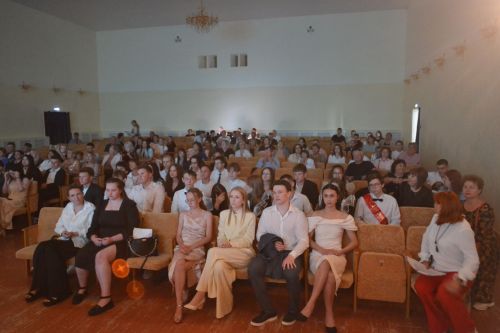 «Путеводная звезда»: 103 верхнеуслонских выпускника взяли курс на взрослую жизнь