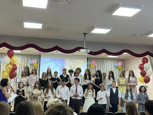Последний аккорд детства: 32 выпускника попрощались со школой искусств