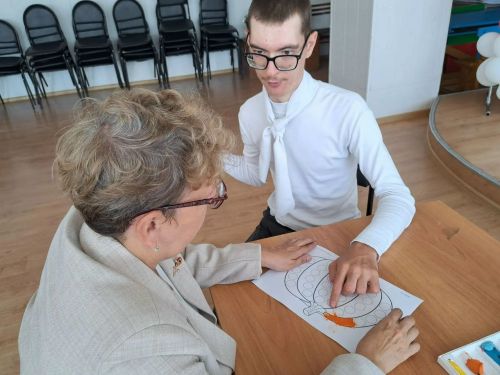 Руководитель музея познакомила гостей с историей русского самовара и чаепития
