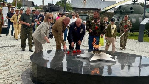 Введенка Бистәсендә сугышчан хәрәкәтләр ветераннарын искә алдылар