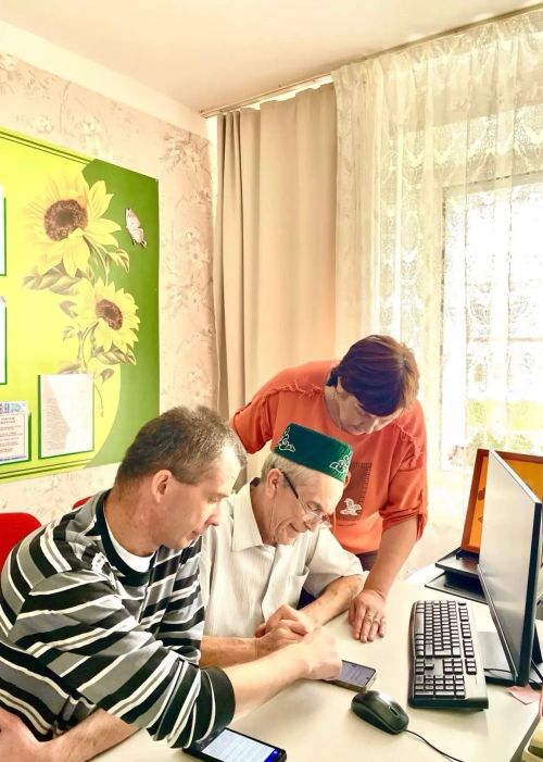 В Верхнеуслонском доме-интернате пожилые люди осваивают компьютерную грамотность