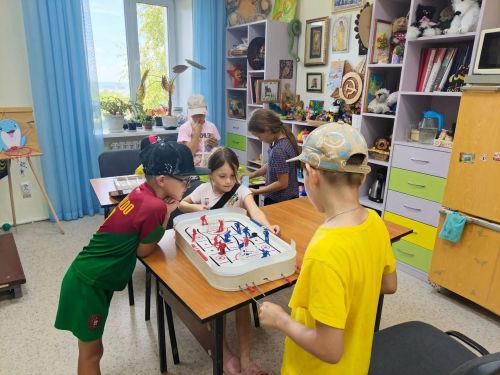 Печищеда балалар уеннар белән эрудицияләрен үстерәләр