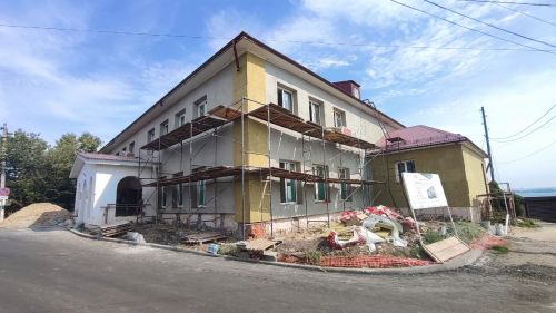 В краеведческом музее Верхнего Услона завершают капремонт и отделку фасада