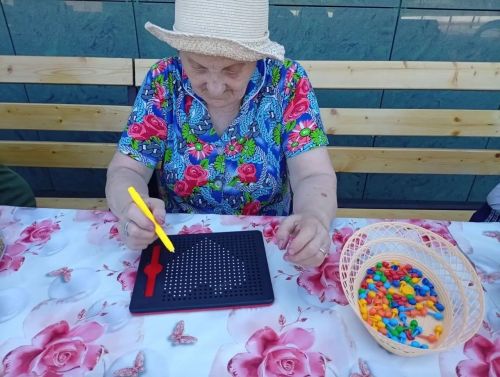 В Верхнеуслонском доме-интернате проводят летние игры на свежем воздухе