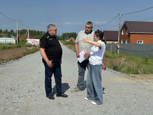 Глава Верхнеуслонского района проверил строительство дорог в Верхнем Услоне