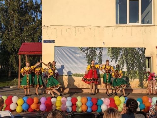 В Куралове чествовали первоклассников и героев на Дне села