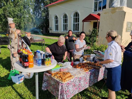 В Куралове чествовали первоклассников и героев на Дне села