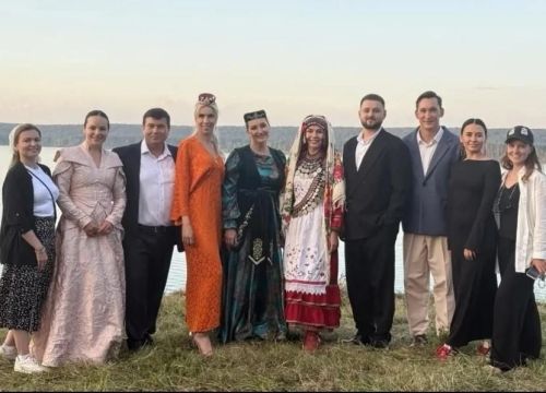 Кызыл Байракта Салих Сәйдәшев иҗатын данладылар