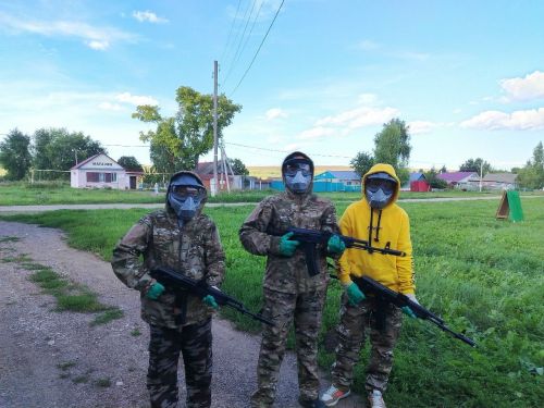 В Кильдееве прошла военно-тактическая игра «Пинбол» для детей и подростков